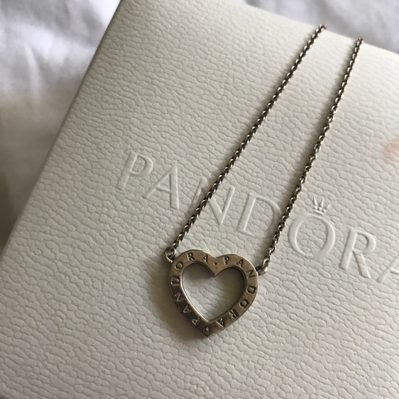 Pandora heart diamond necklace - Picture 3 of 3